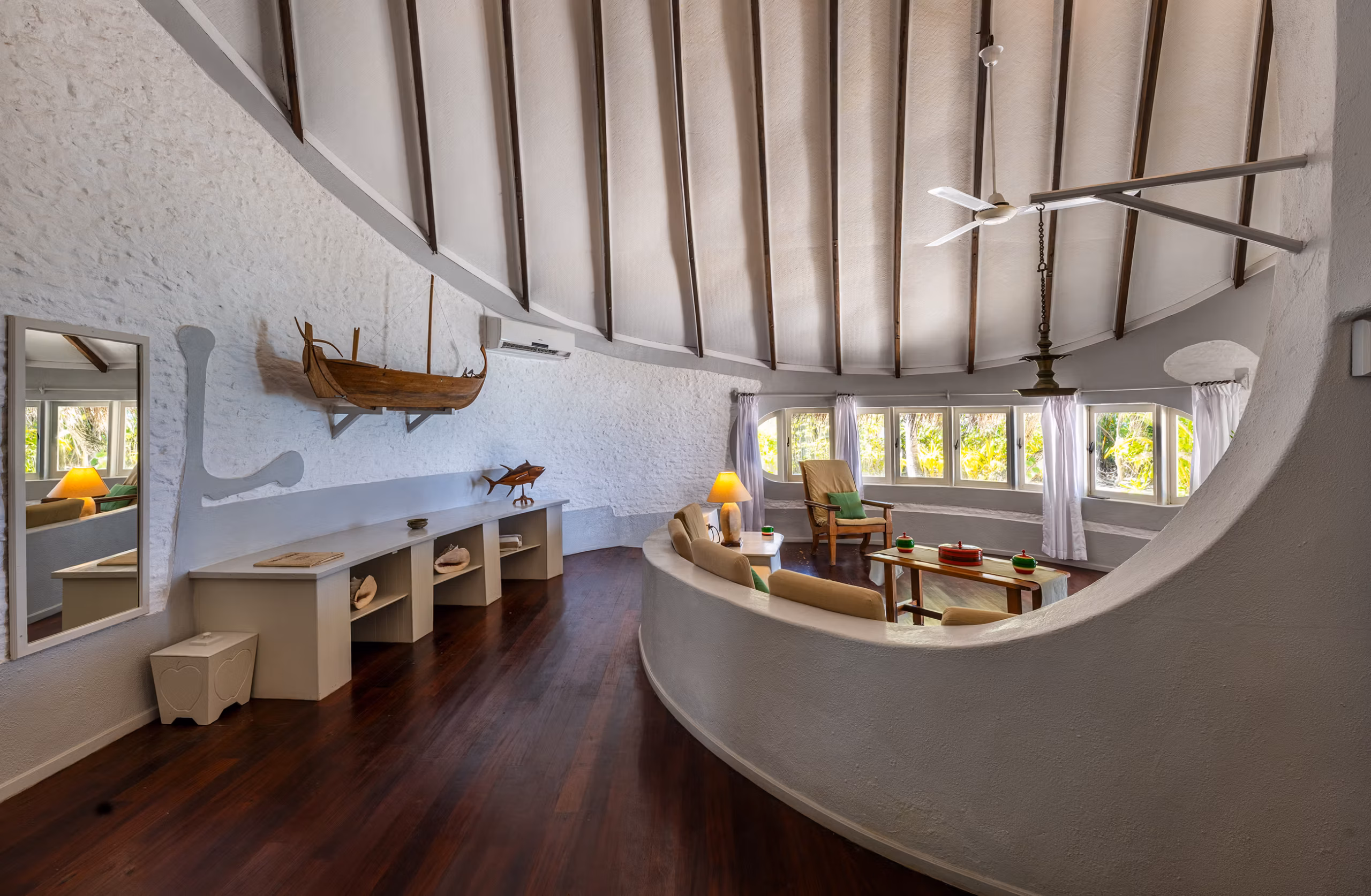 Ville immerse nella natura tropicale, tra spiagge private e panorami sull'oceano. — immagine 5