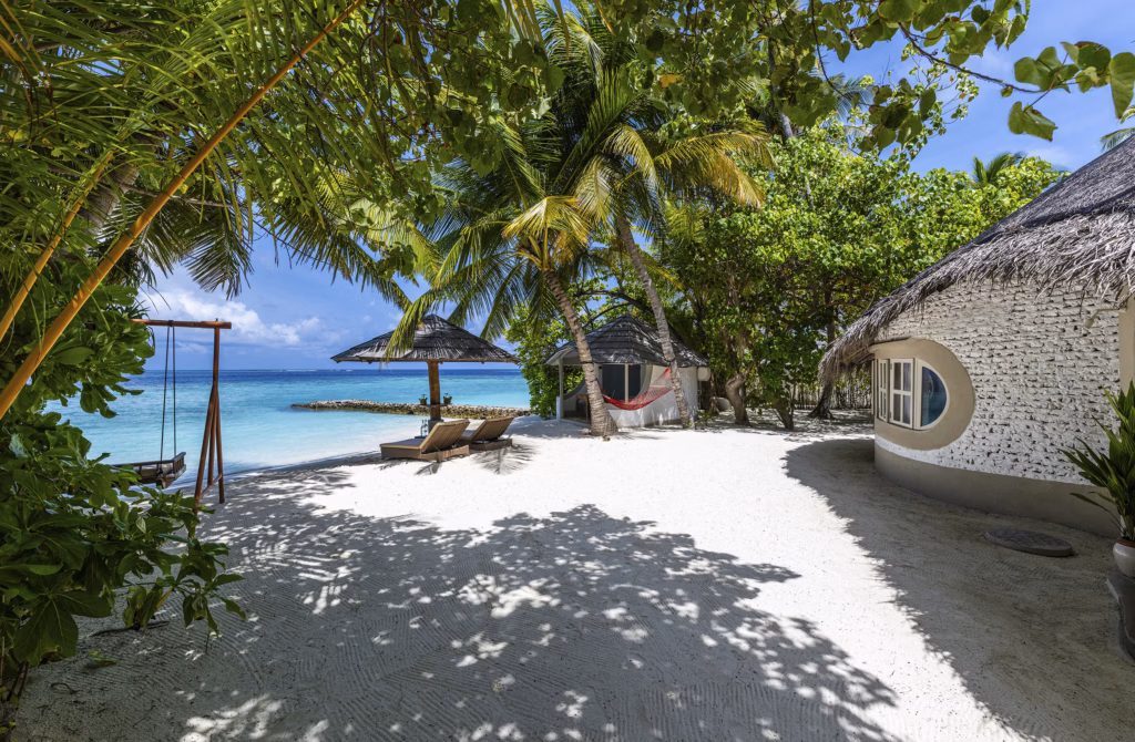 Ville immerse nella natura tropicale, tra spiagge private e panorami sull'oceano.
