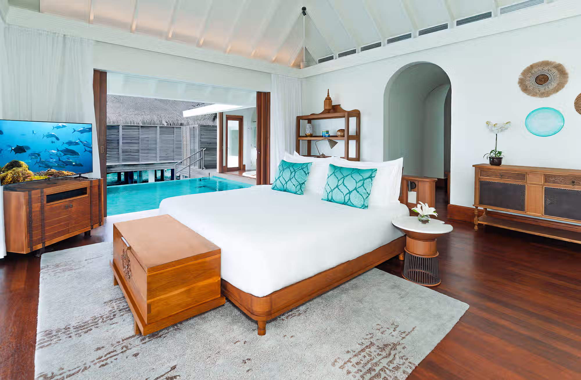 80 ville e residence tra spiaggia e laguna, tutte con piscina a sfioro e soluzioni fino a quattro camere da letto. — immagine 2