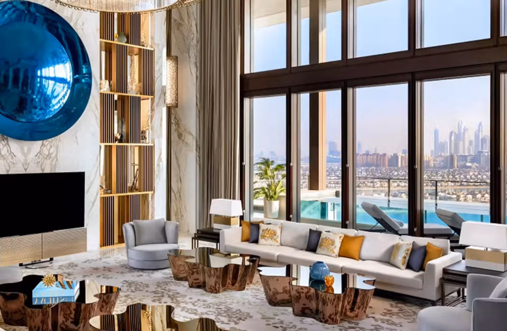 795 sistemazioni e differenti modi di vivere uno degli skyline più riconoscibili al mondo.