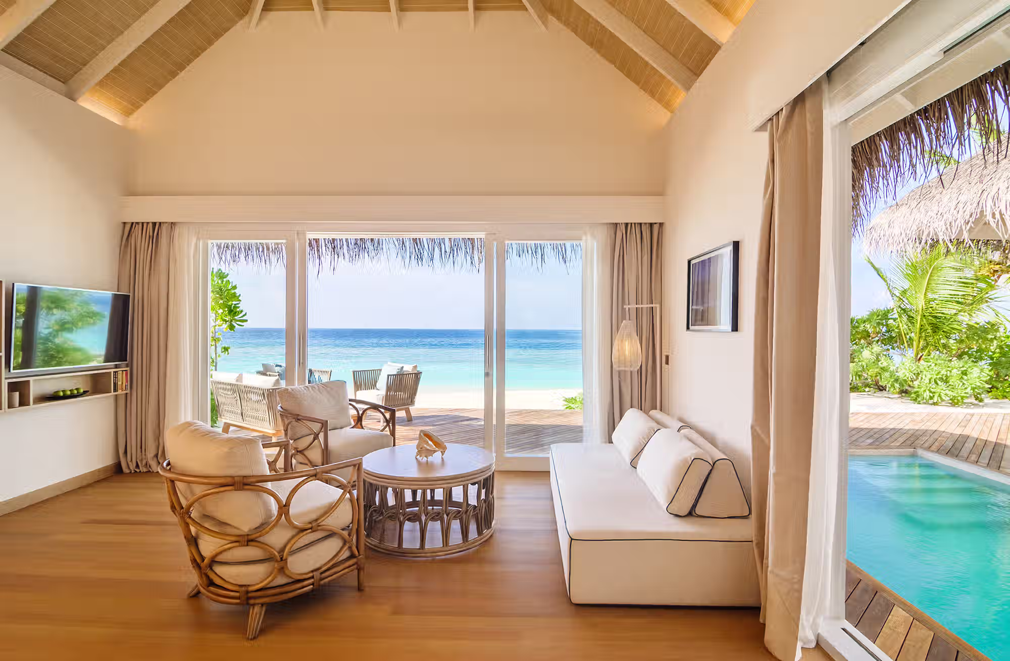 Ville eleganti dove design italiano, natura e privacy si incontrano tra spiaggia e oceano. — immagine 14