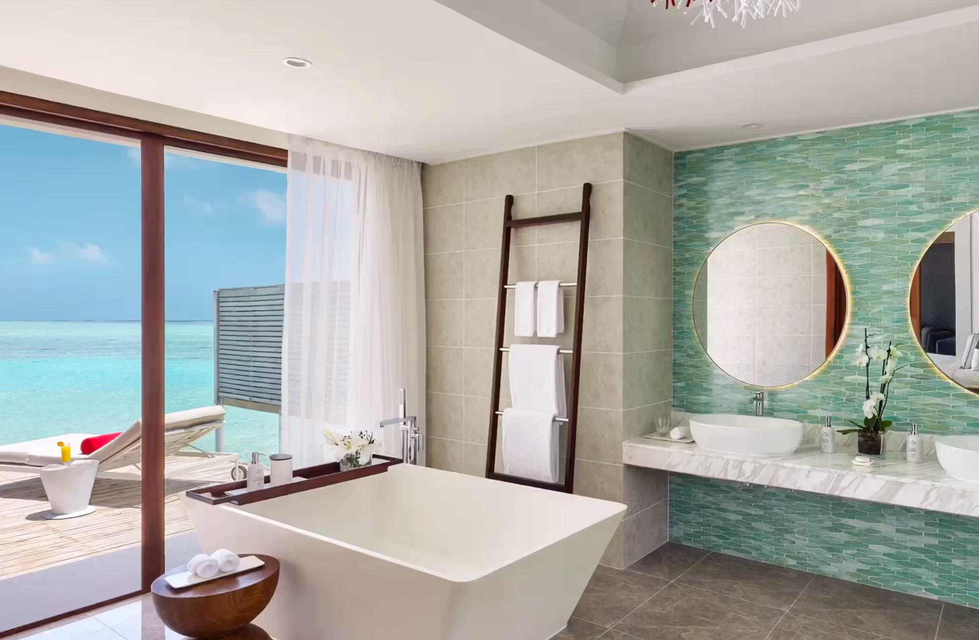 Ville contemporanee sulla spiaggia o sulla laguna, con piscina privata e soluzioni spaziose dedicate anche a famiglie e gruppi di amici. — immagine 1