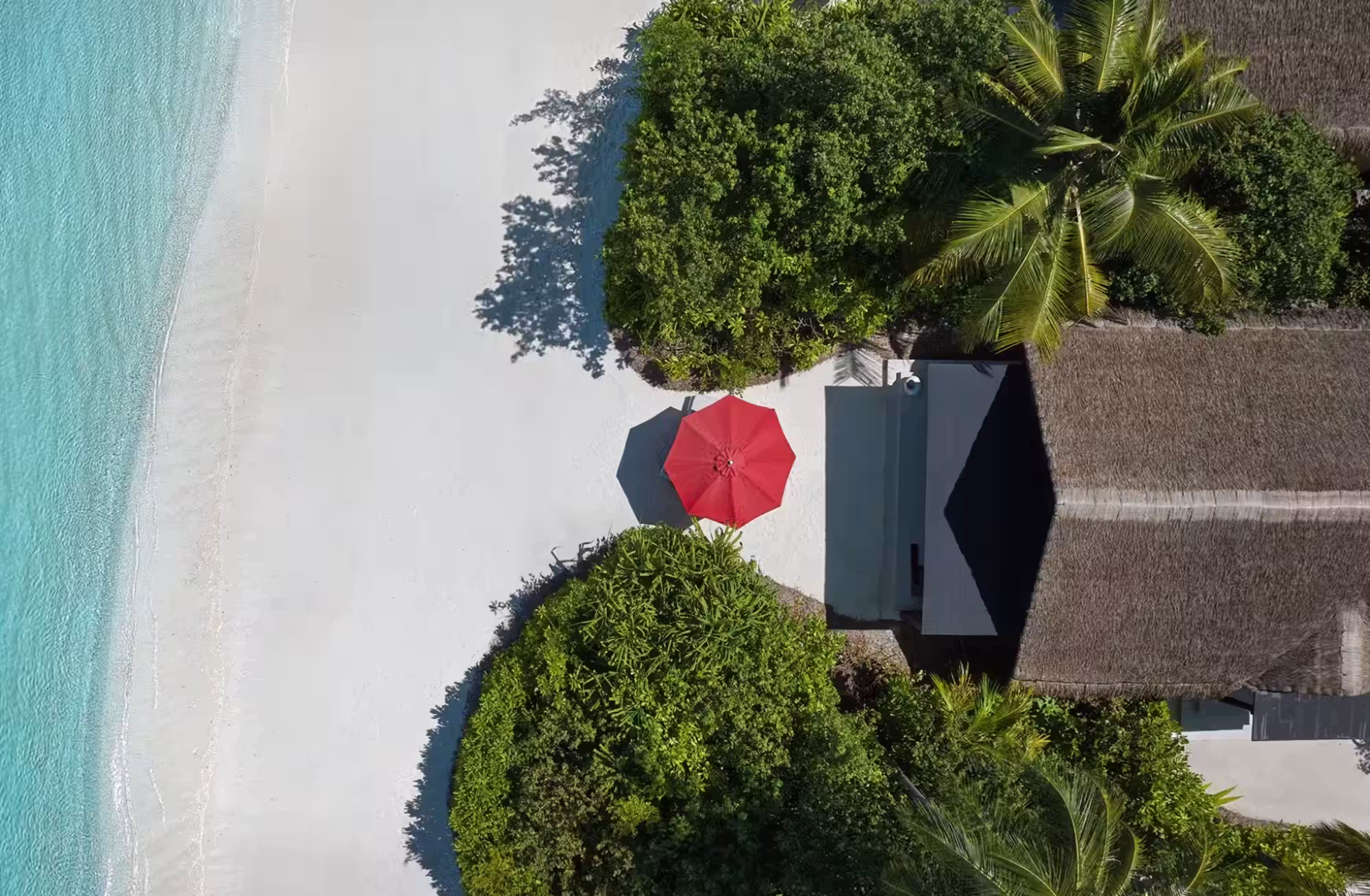 Ville contemporanee sulla spiaggia o sulla laguna, con piscina privata e soluzioni spaziose dedicate anche a famiglie e gruppi di amici. — immagine 2