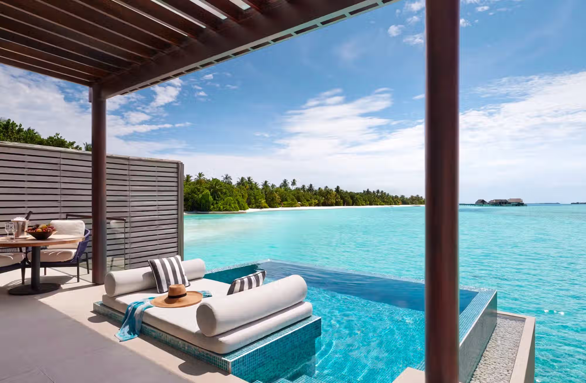 Ville contemporanee sulla spiaggia o sulla laguna, con piscina privata e soluzioni spaziose dedicate anche a famiglie e gruppi di amici. — immagine 4