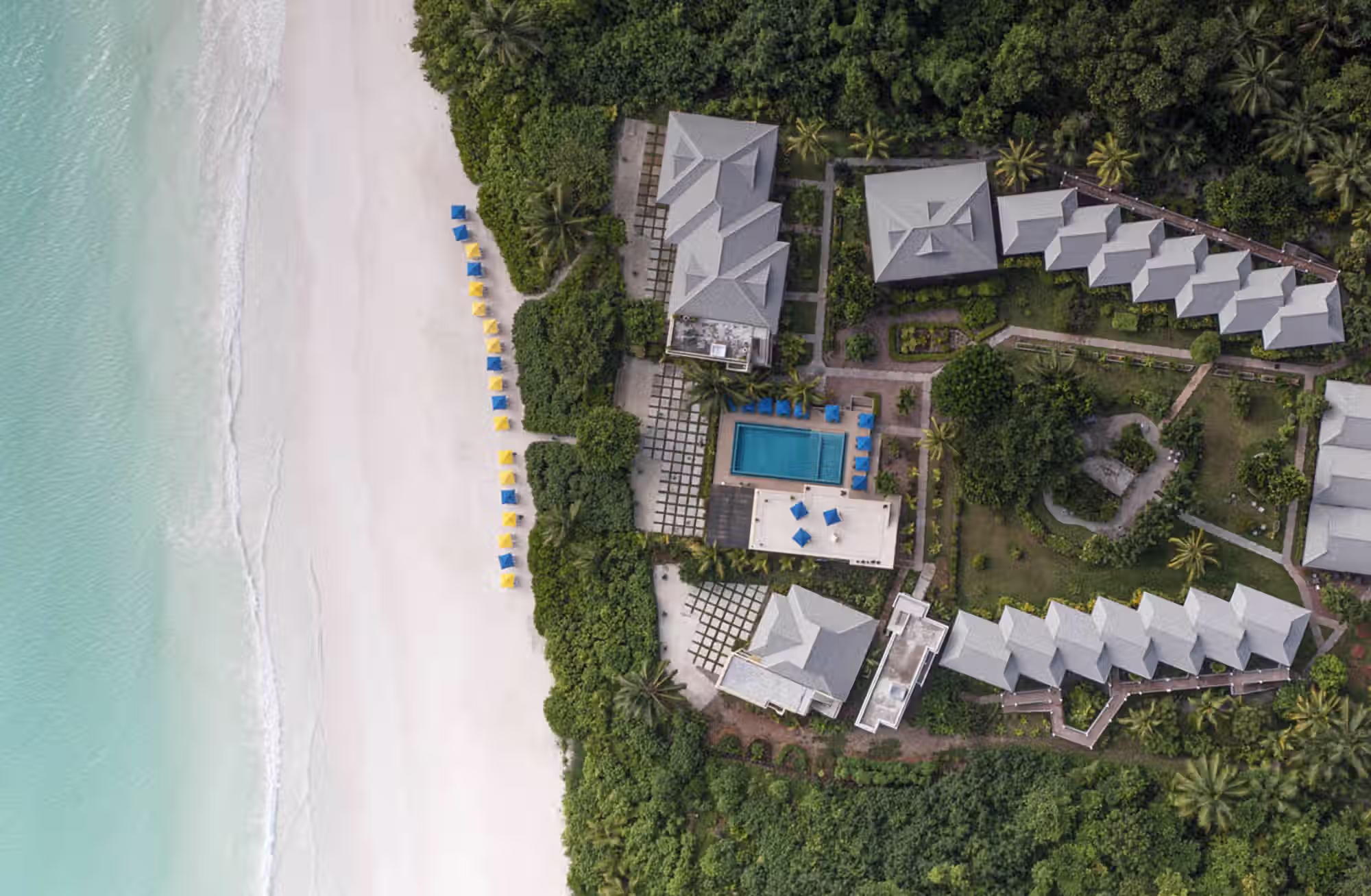 Sapori creoli, giornate tra piscina e mare e il piacere di vivere Praslin senza fretta. — immagine 3