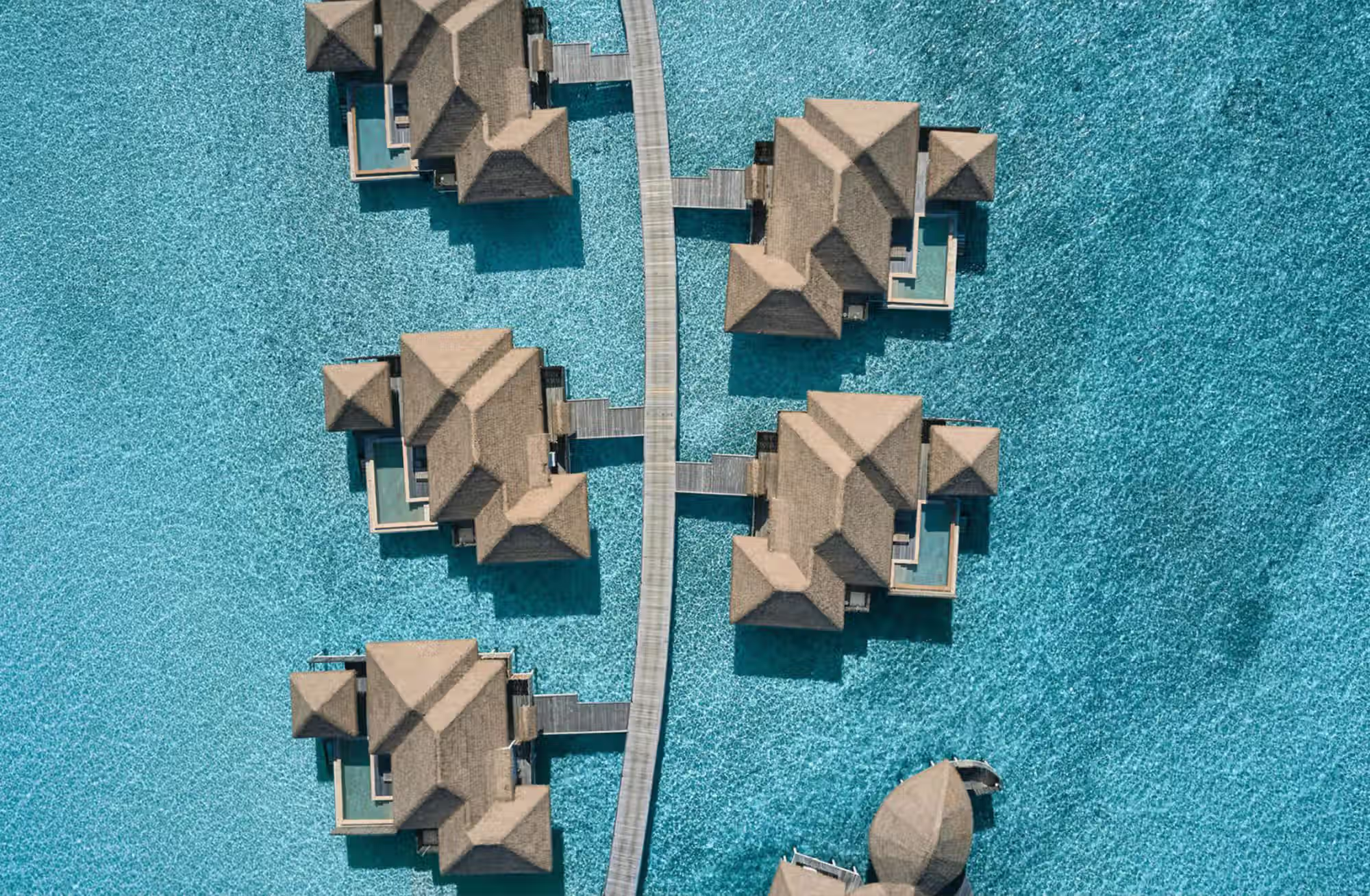 Design contemporaneo, materiali naturali e privacy assoluta per vivere le Maldive con lo stile inconfondibile di COMO. — immagine 9