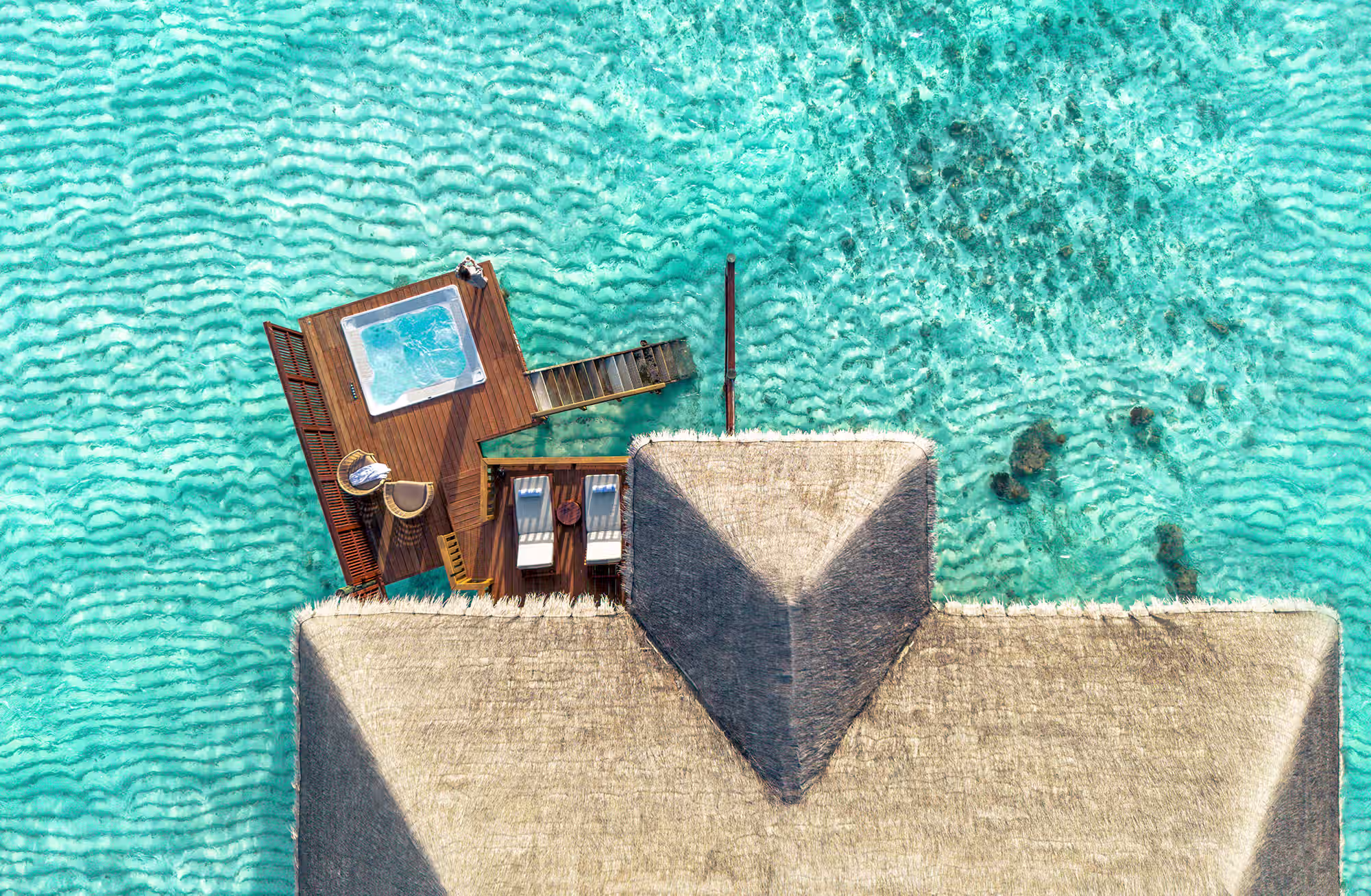 Ville generose negli spazi, pensate per coppie, famiglie e viaggiatori che desiderano vivere il mare da prospettive diverse. — immagine 5