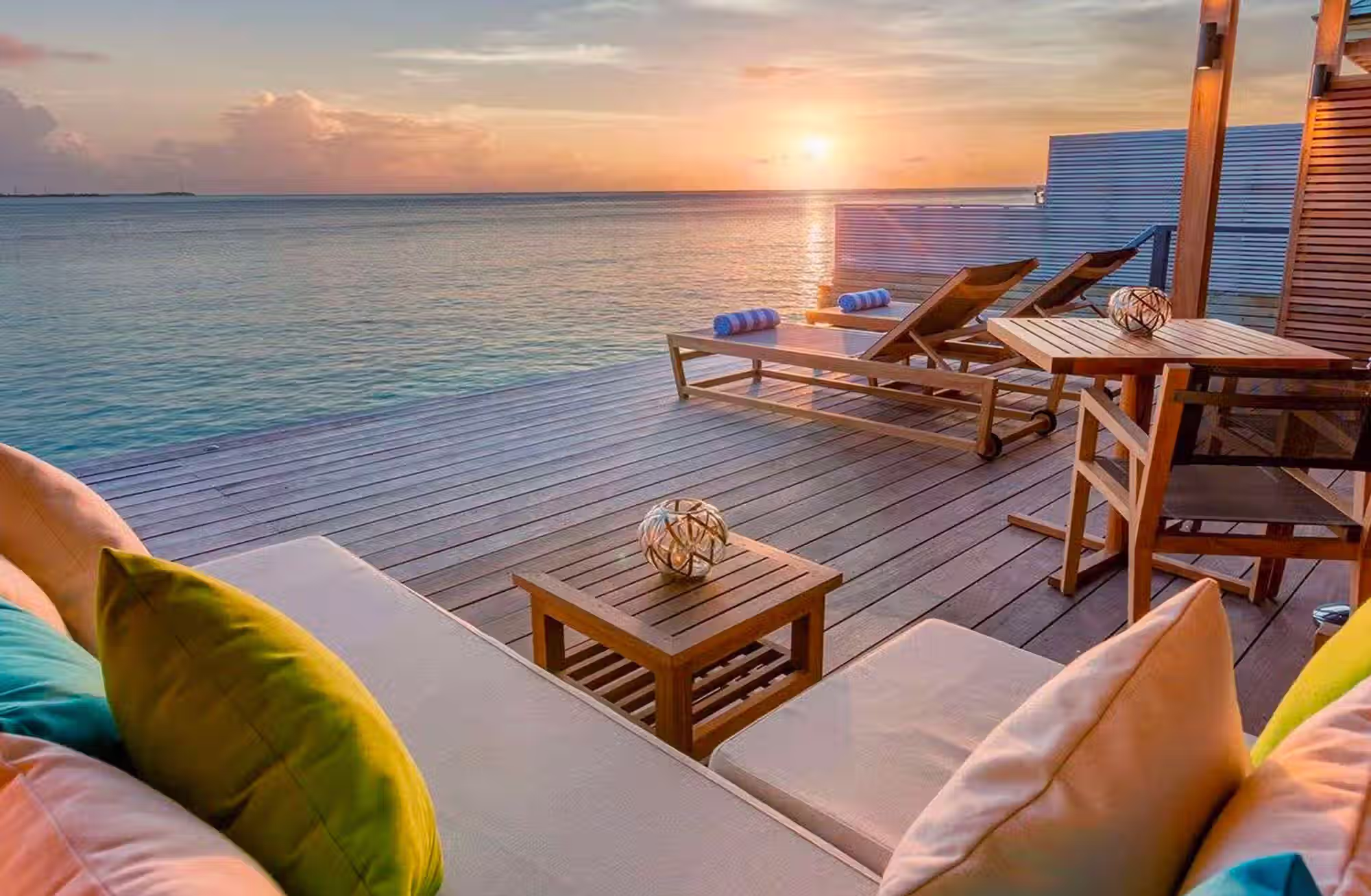Sei tipologie di sistemazione, pensate per vivere le Maldive tra privacy, tramonti e accesso diretto al mare. — immagine 5