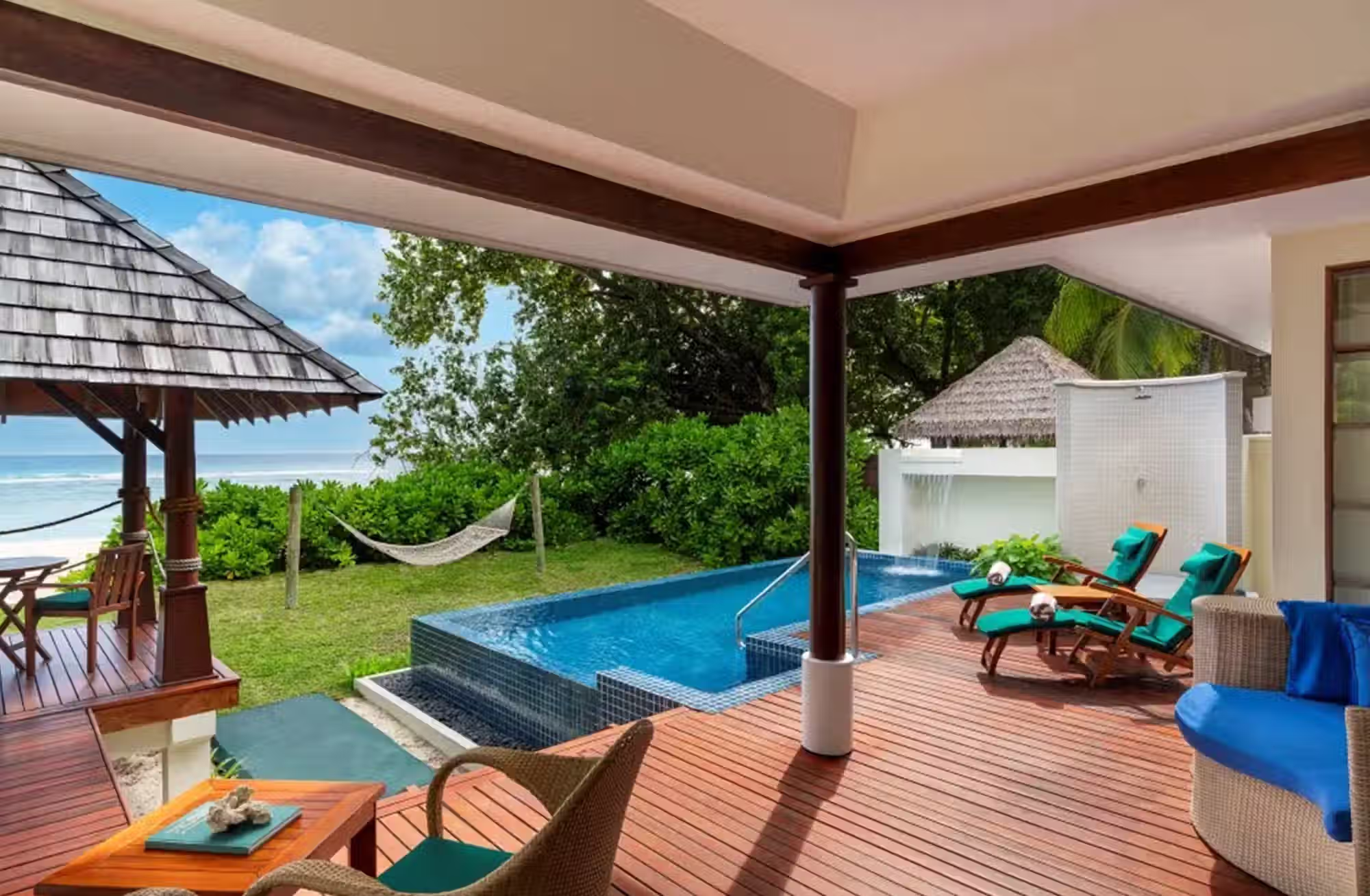 Nove tipologie di ville per scegliere tra giardino tropicale, spiaggia, piscina privata e grandi spazi dedicati alle famiglie. — immagine 10