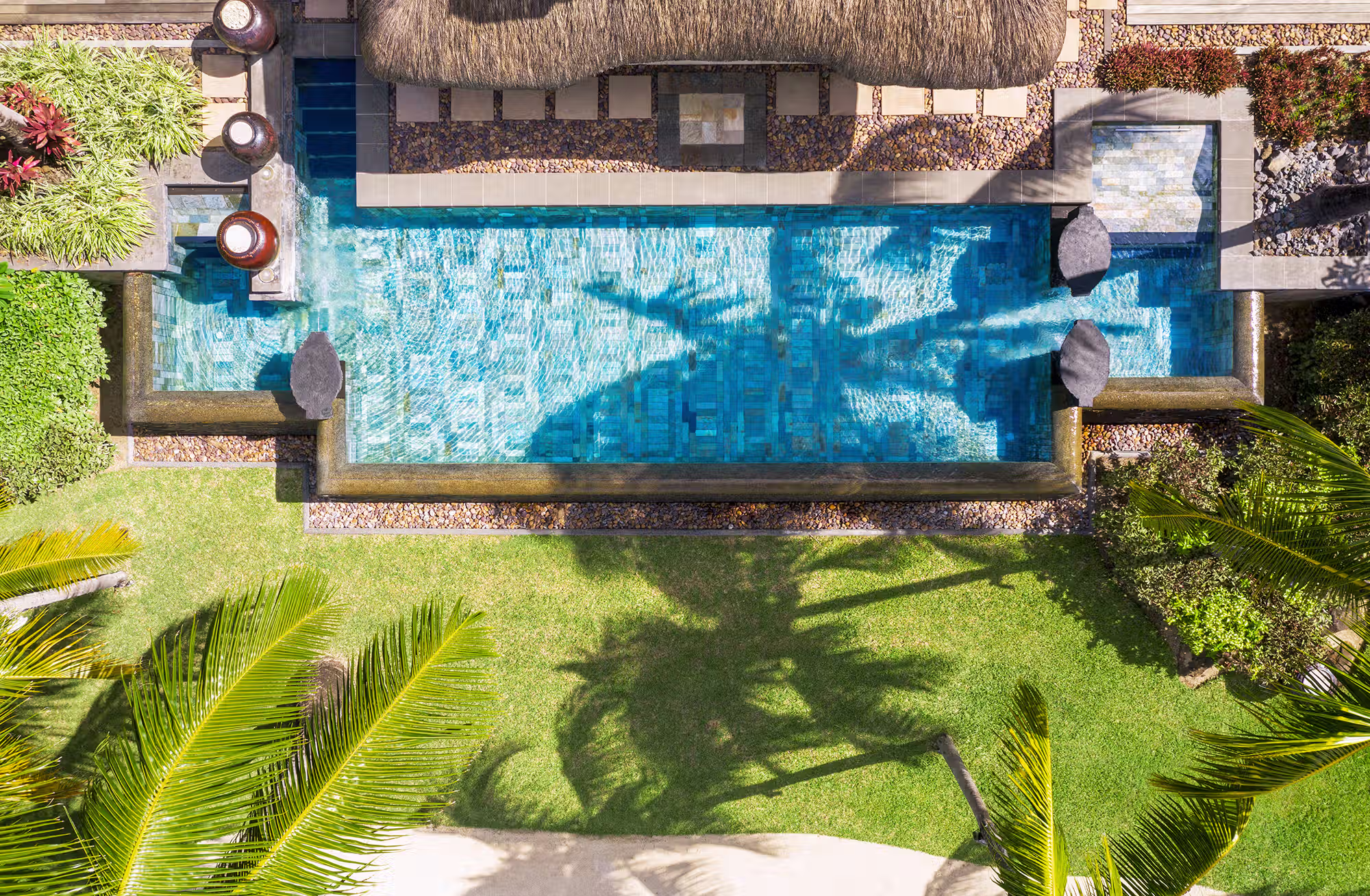 Dalla baia all’isola Frangipani, sistemazioni pensate per offrire spazio, privacy e servizi personalizzati. — immagine 6