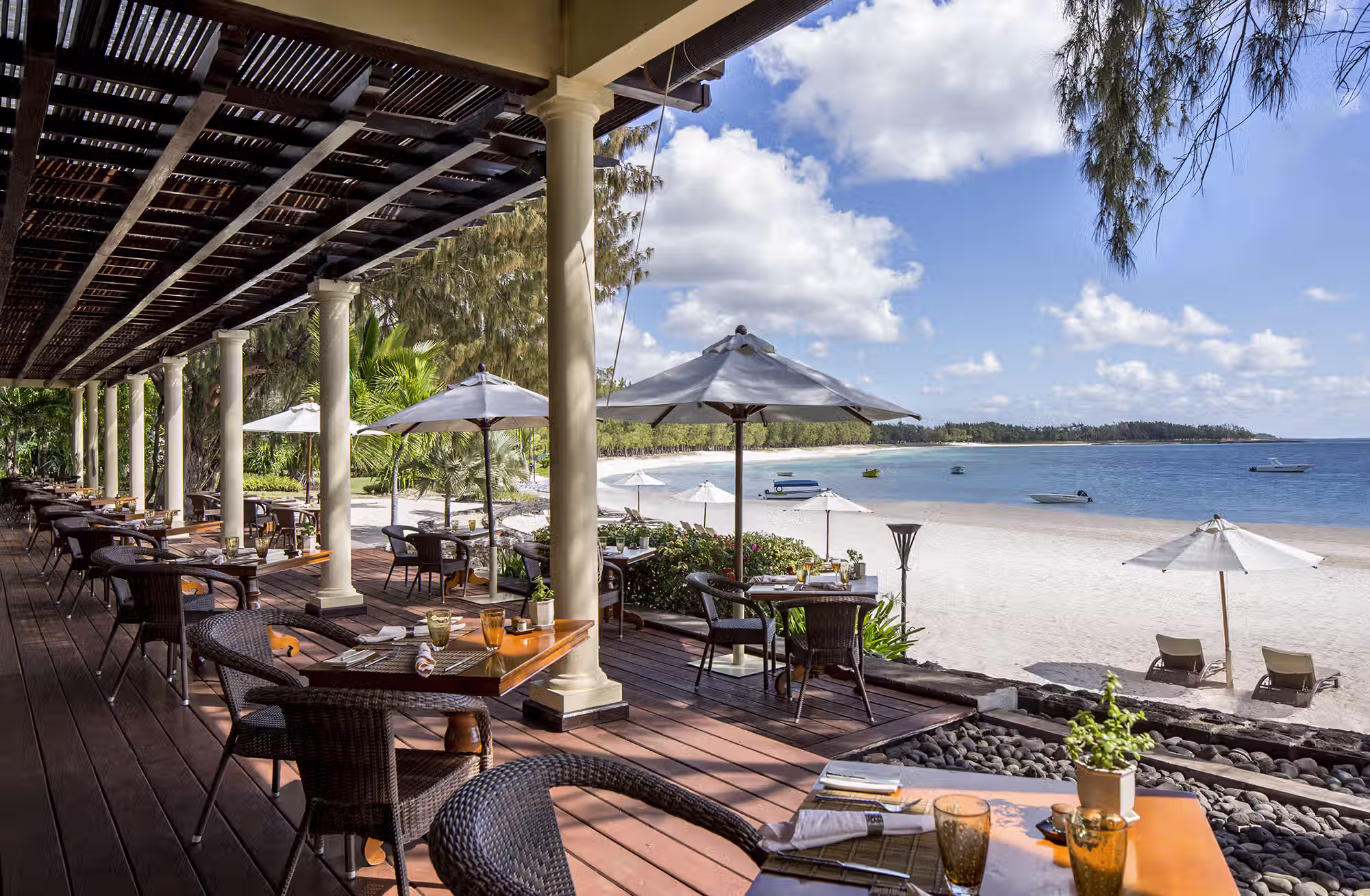 Sapori locali, benessere e giornate sul mare raccontano Mauritius con eleganza e naturalezza. — immagine 1