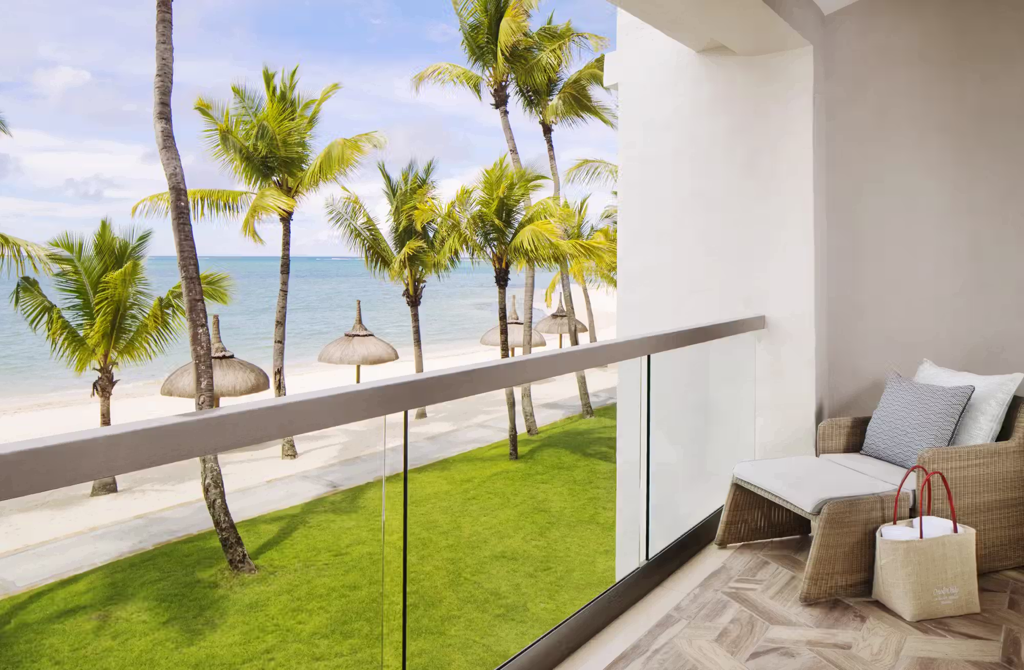 Camere luminose, suite con più camere da letto e una villa privata pensata come residenza esclusiva. — immagine 7