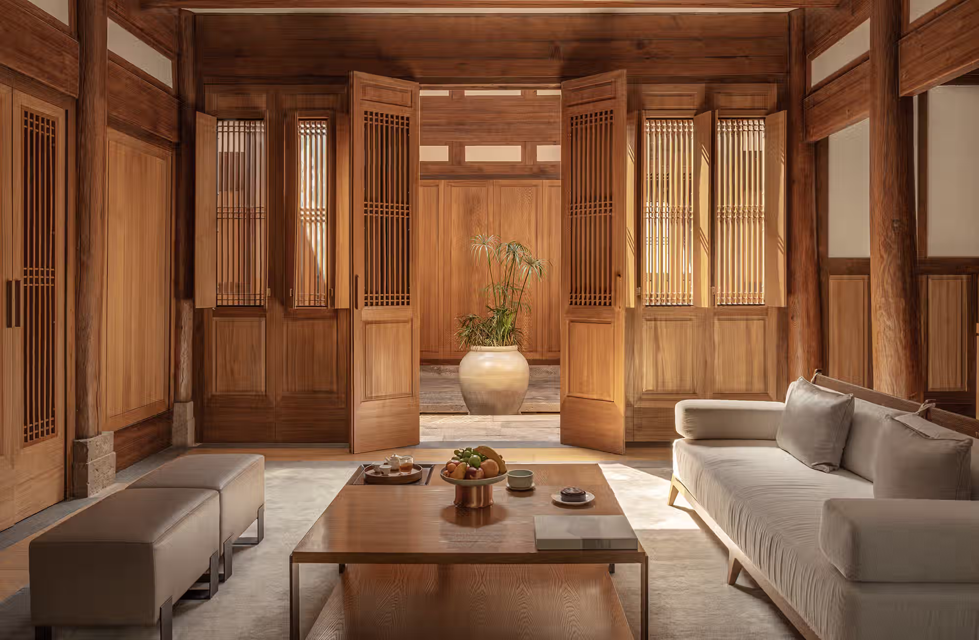 Dimore secolari restaurate e Pavilion contemporanei costruiscono un dialogo raro tra l’eredità delle dinastie Ming e Qing e il comfort di oggi. — immagine 5