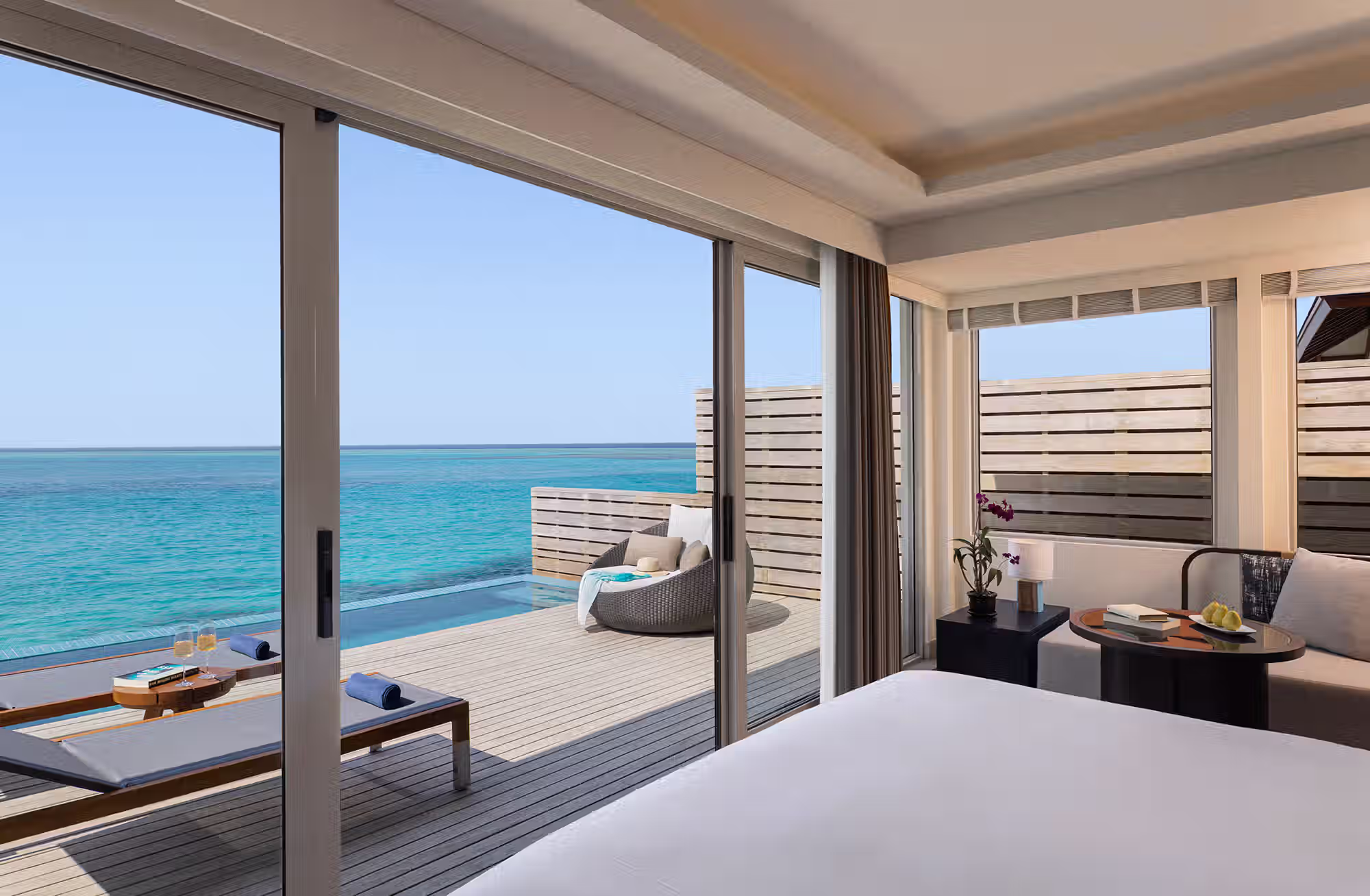 Camere, ville e grandi residenze permettono di scegliere il proprio rapporto con l’isola, dalla spiaggia alla laguna. — immagine 7