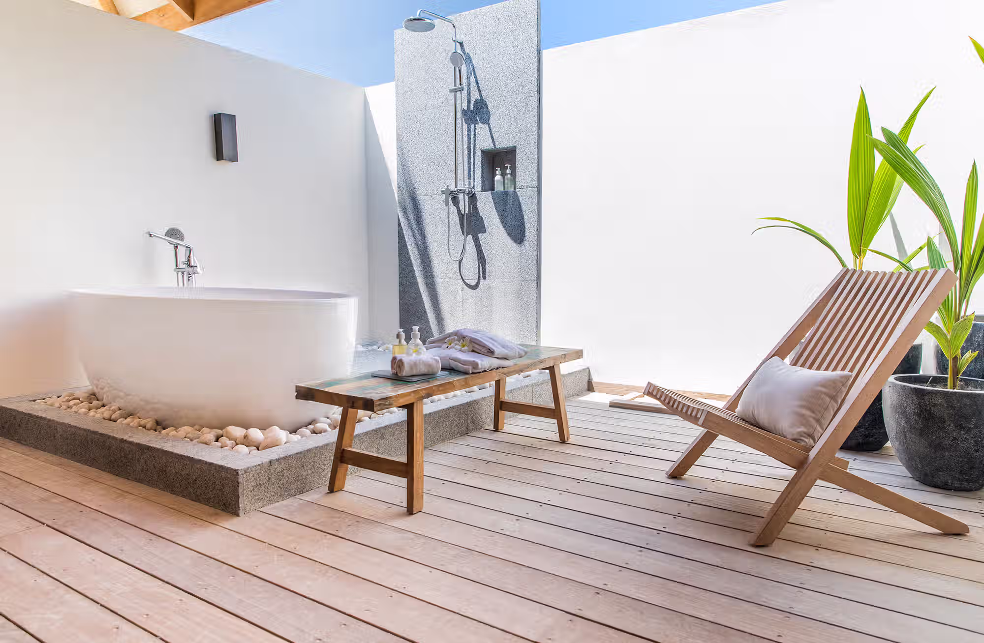 Cinquanta ville, tutte con piscina privata, per scegliere il proprio rapporto con la spiaggia, la laguna e il mare aperto. — immagine 9