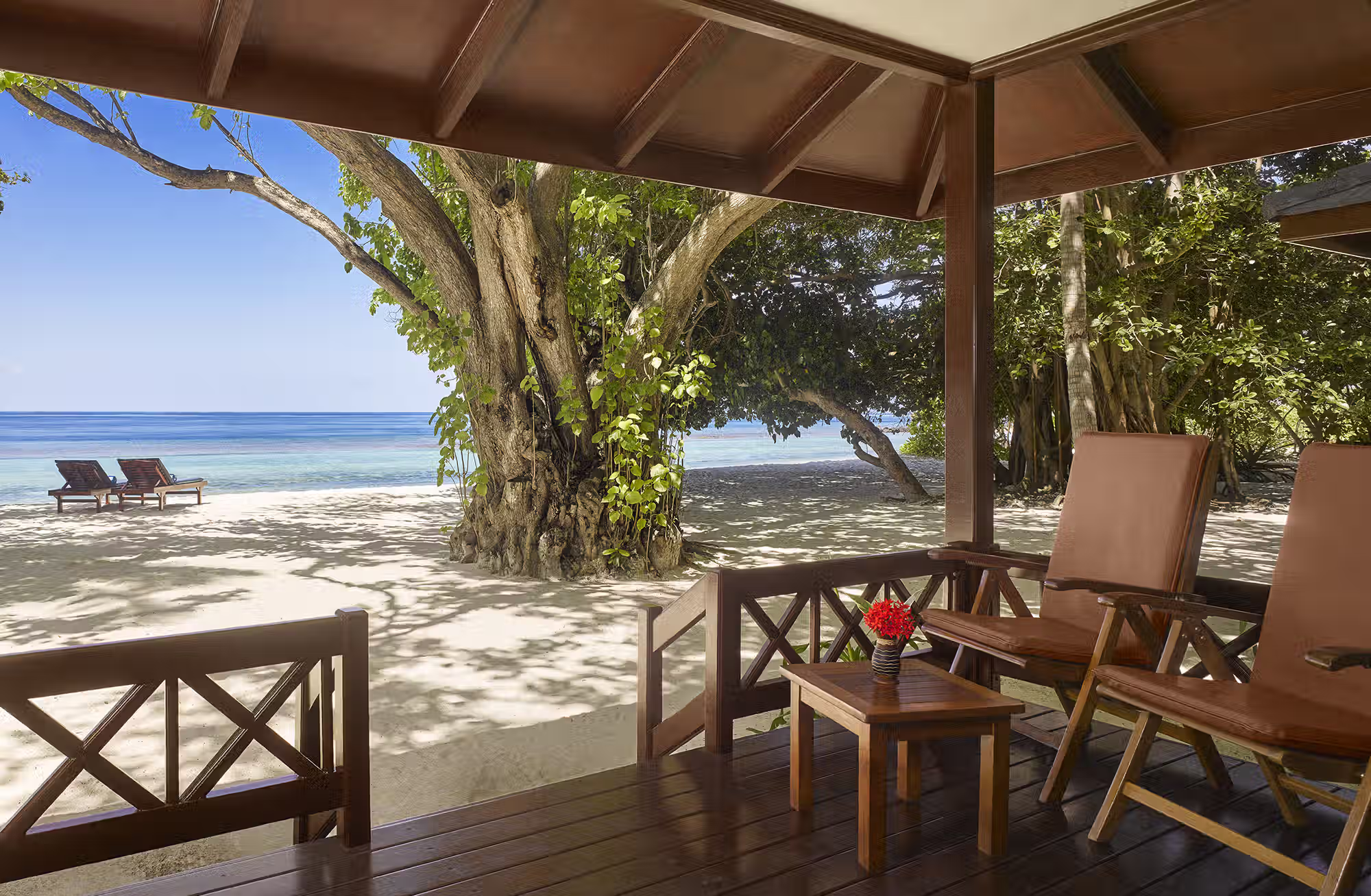 Ville sulla spiaggia e spazi dal carattere maldiviano per un soggiorno semplice, riservato e sempre rivolto verso l’oceano. — immagine 5